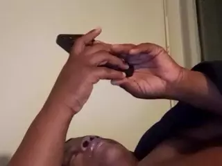 this a slimy pussy's Live Sex Cam Show