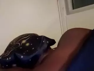 this a slimy pussy's Live Sex Cam Show