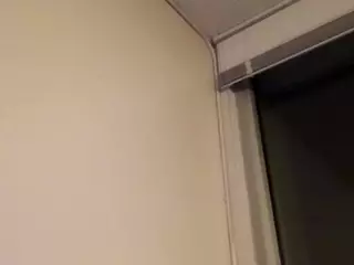 this a slimy pussy's Live Sex Cam Show