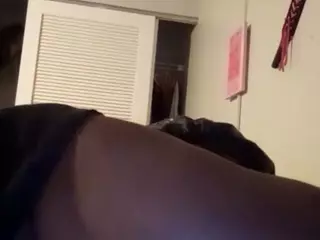 this a slimy pussy's Live Sex Cam Show