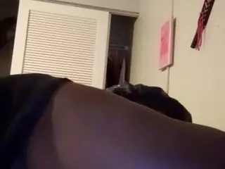 this a slimy pussy's Live Sex Cam Show
