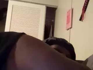 this a slimy pussy's Live Sex Cam Show