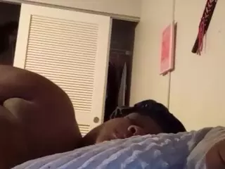 this a slimy pussy's Live Sex Cam Show