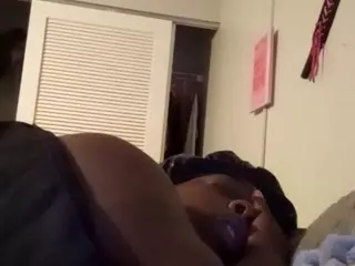 this a slimy pussy's Live Sex Cam Show