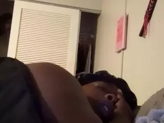 this a slimy pussy's Live Sex Cam Show