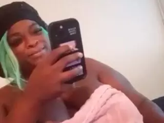 this a slimy pussy's Live Sex Cam Show