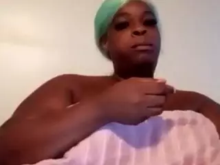 this a slimy pussy's Live Sex Cam Show