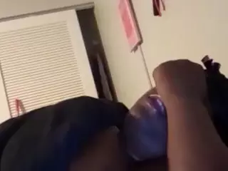 this a slimy pussy's Live Sex Cam Show
