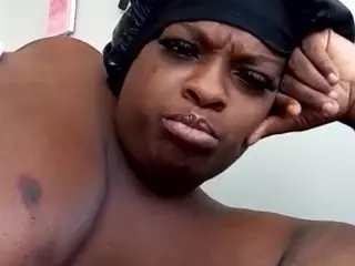 this a slimy pussy's Live Sex Cam Show