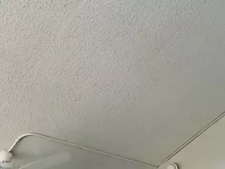 this a slimy pussy's Live Sex Cam Show