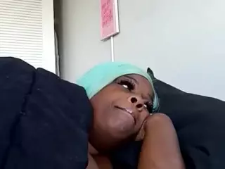 colors pay for fake hoes's Live Sex Cam Show