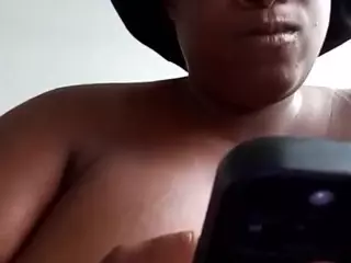 BLACK PUSSYS MATTERS's Live Sex Cam Show