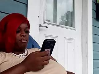 BLACK PUSSYS MATTERS's Live Sex Cam Show