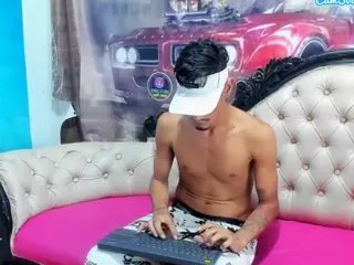MichaelGregori's Live Sex Cam Show