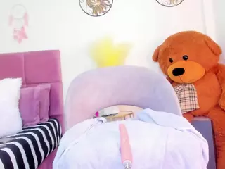 RenataReyess's Live Sex Cam Show