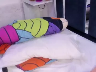 VeronicaRyan's Live Sex Cam Show
