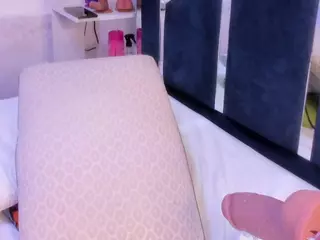 VeronicaRyan's Live Sex Cam Show