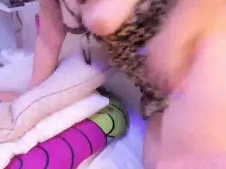 VeronicaRyan's Live Sex Cam Show