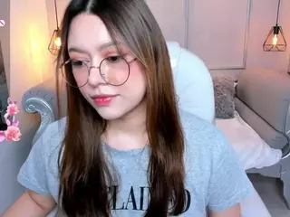 Lanna18x's Live Sex Cam Show