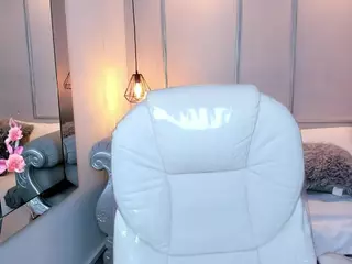 Lanna18x's Live Sex Cam Show