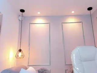 Lanna18x's Live Sex Cam Show