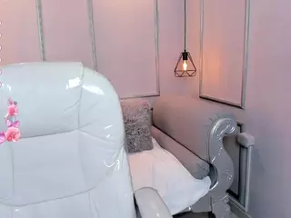Lanna18x's Live Sex Cam Show