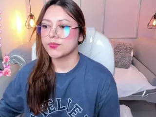 Lanna18x's Live Sex Cam Show