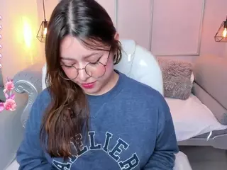 Lanna18x's Live Sex Cam Show
