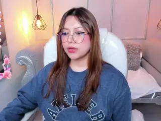 Lanna18x's Live Sex Cam Show