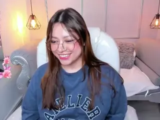 Lanna18x's Live Sex Cam Show