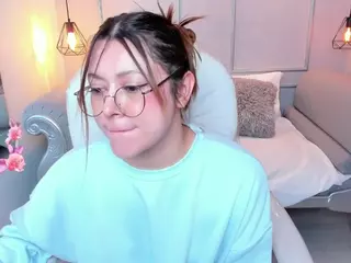 Lanna18x's Live Sex Cam Show