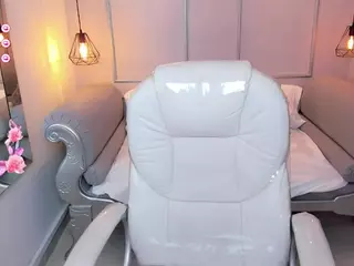 Lanna18x's Live Sex Cam Show