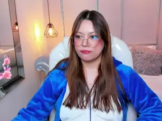 Lanna18x's Live Sex Cam Show