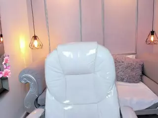 Lanna18x's Live Sex Cam Show