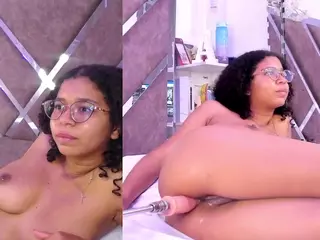 MilaHall's Live Sex Cam Show
