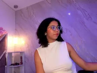 MilaHall's Live Sex Cam Show