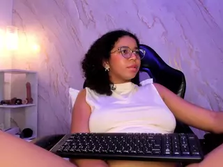 MilaHall's Live Sex Cam Show