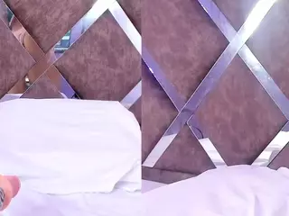 MilaHall's Live Sex Cam Show