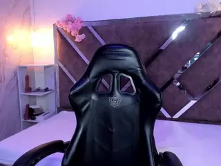 MilaHall's Live Sex Cam Show
