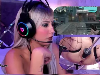 SweetieCloe's Live Sex Cam Show