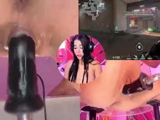 SweetieCloe's Live Sex Cam Show