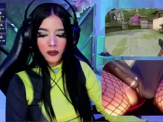 SweetieCloe's Live Sex Cam Show