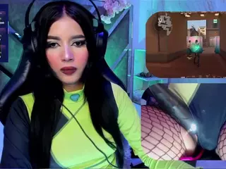 SweetieCloe's Live Sex Cam Show