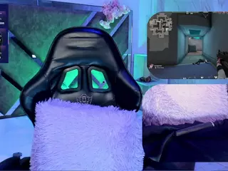 SweetieCloe's Live Sex Cam Show