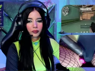 SweetieCloe's Live Sex Cam Show