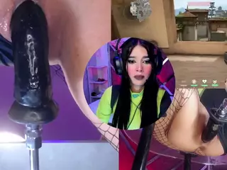 SweetieCloe's Live Sex Cam Show