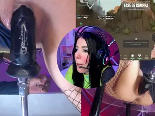 SweetieCloe's Live Sex Cam Show