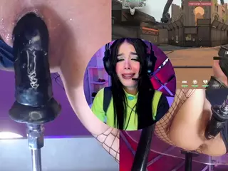 SweetieCloe's Live Sex Cam Show