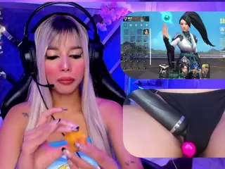SweetieCloe's Live Sex Cam Show