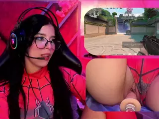 SweetieCloe's Live Sex Cam Show